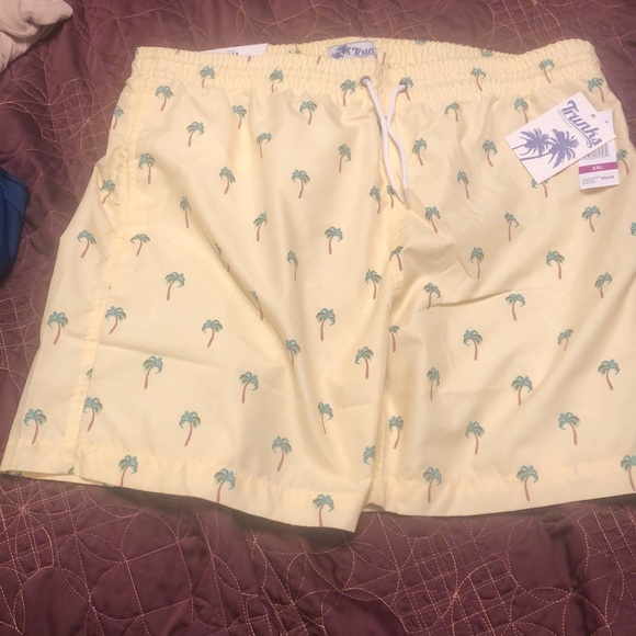 Men’s swim Trunks XXL - Picture 2 of 7